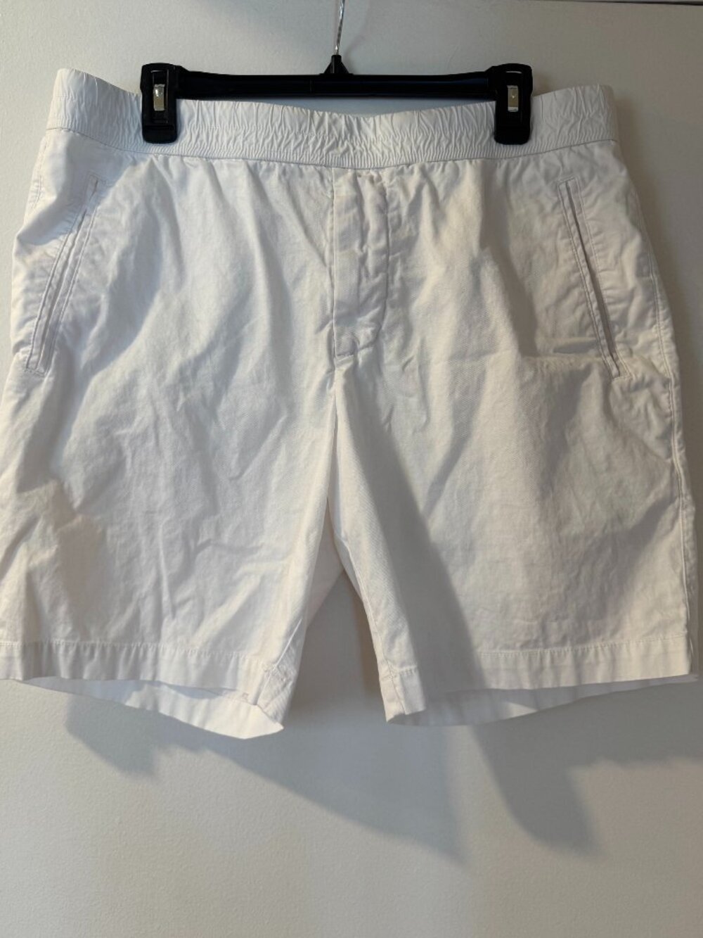 James Perse Men's Shorts, Size 2 (Medium)